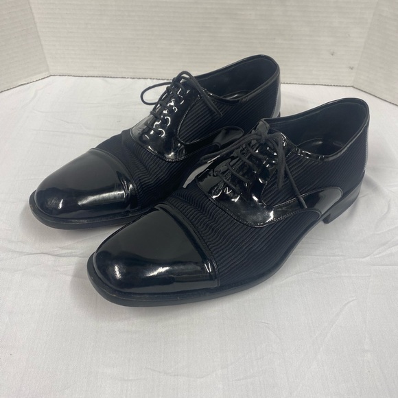 Mezlan Men's 12M Black
Woven Patent Leather Cap
Toe Oxford Dress Shoes
Spain - Picture 1 of 14